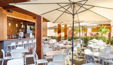 Ama Islantilla Resort