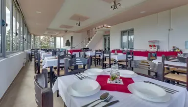 Ama Villa