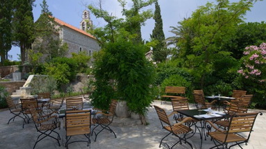 Aman Sveti Stefan