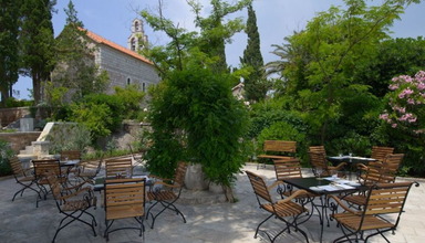 Aman Sveti Stefan