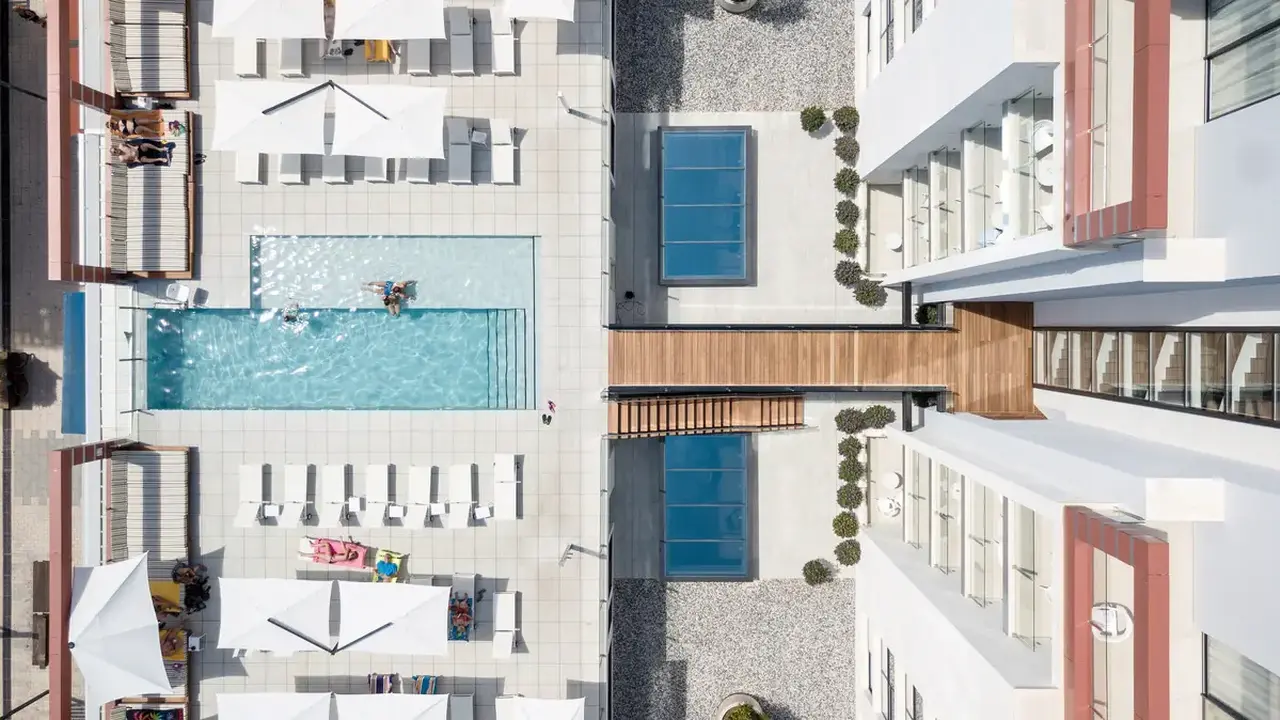 Amarac Suites