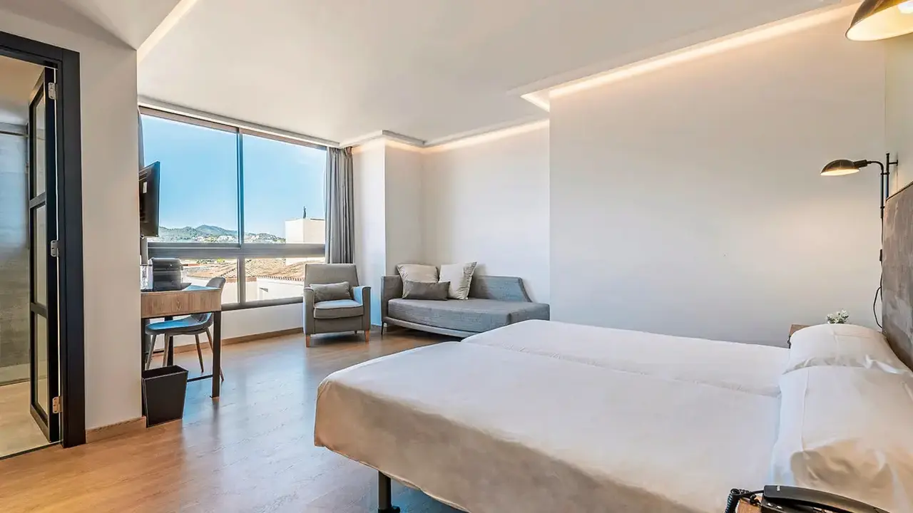 Amarac Suites