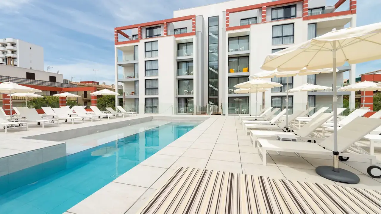 Amarac Suites