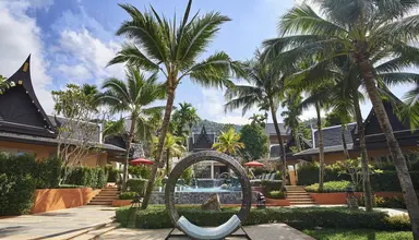 Amari Vogue Resort