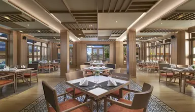 Amari Vogue Resort