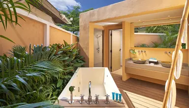Amari Vogue Resort