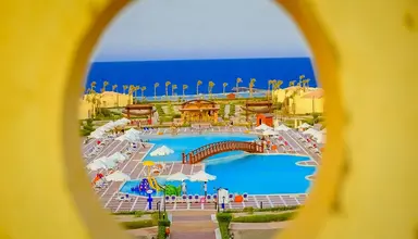 Amarina Queen Resort