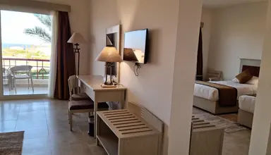 Amarina Queen Resort