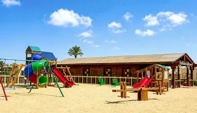 Amarina Queen Resort