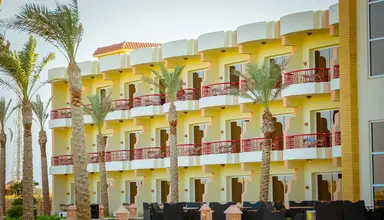 Amarina Queen Resort