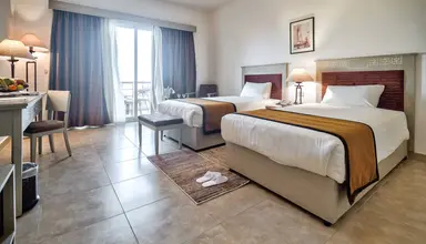 Amarina Queen Resort