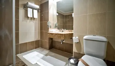 Amarina Queen Resort