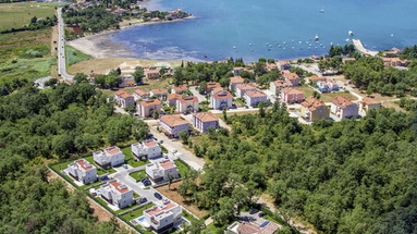 Amaris Villas