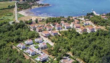 Amaris Villas