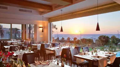 Amathus Elite Suites