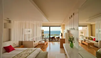 Amathus Elite Suites