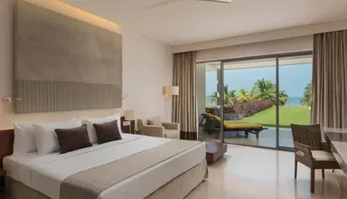 Amaya Beach Passikudah