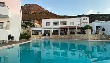 Amazones Village Suites