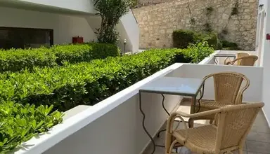 Amazones Village Suites