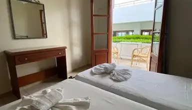 Amazones Village Suites