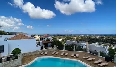 Amazones Village Suites