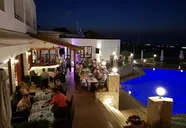 Amazones Village Suites