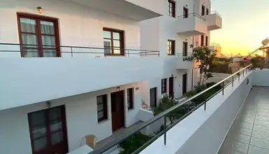 Amazones Village Suites