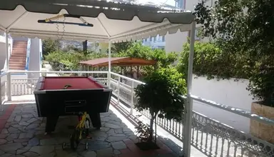 Amazones Villas Apartments
