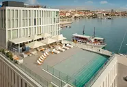 Ambasador(Split)