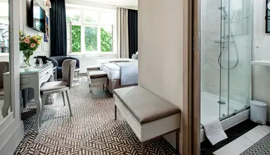 Amber Design Residence