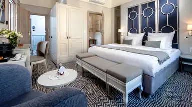 Amber Design Residence