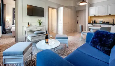Amber Design Residence