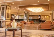 AMC Royal Hotel & Spa 