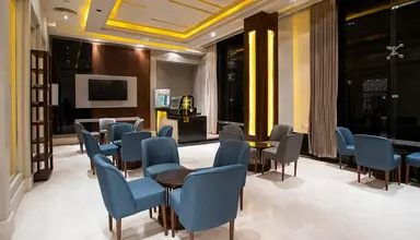 AMC Royal Hotel & Spa
