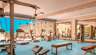 AMC Royal Hotel & Spa