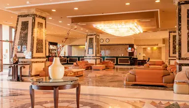 AMC Royal Hotel & Spa