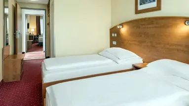 Amedia Express Prague