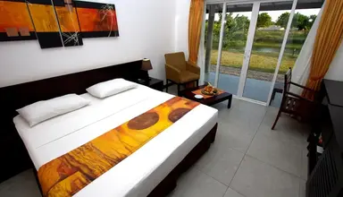 Amethyst Resort