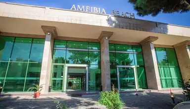 Amfibia Beach