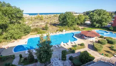 Amfibia Beach