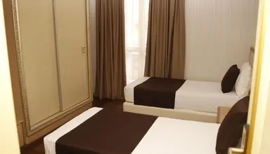 AMH