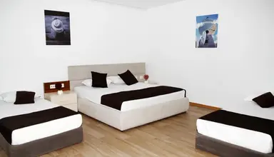 AMH
