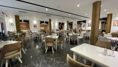 AMH