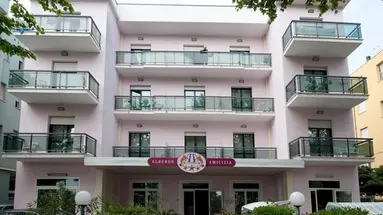 Amicizia