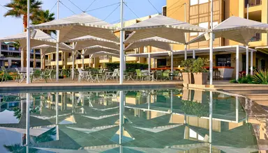 Amira Luxury Resort