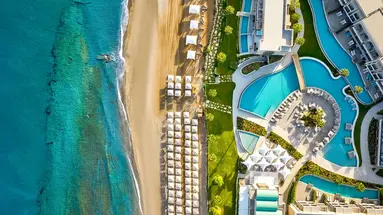 Amira Luxury Resort