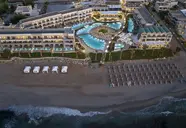 Amira Luxury Resort