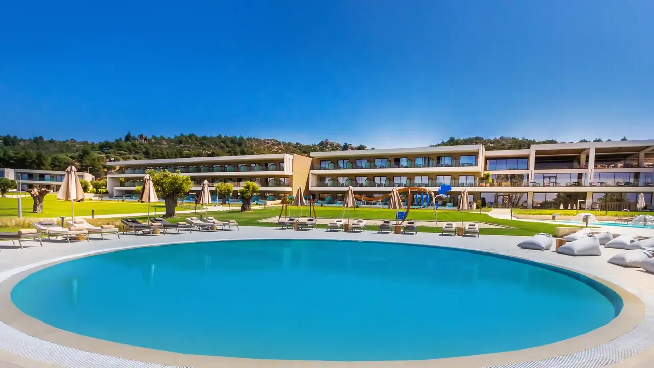 Ammoa Luxury & Spa Resort