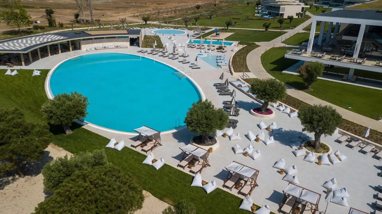 Ammoa Luxury & Spa Resort