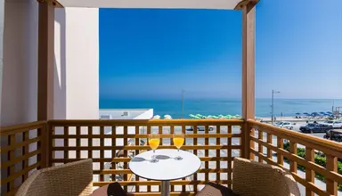 Ammos Suites